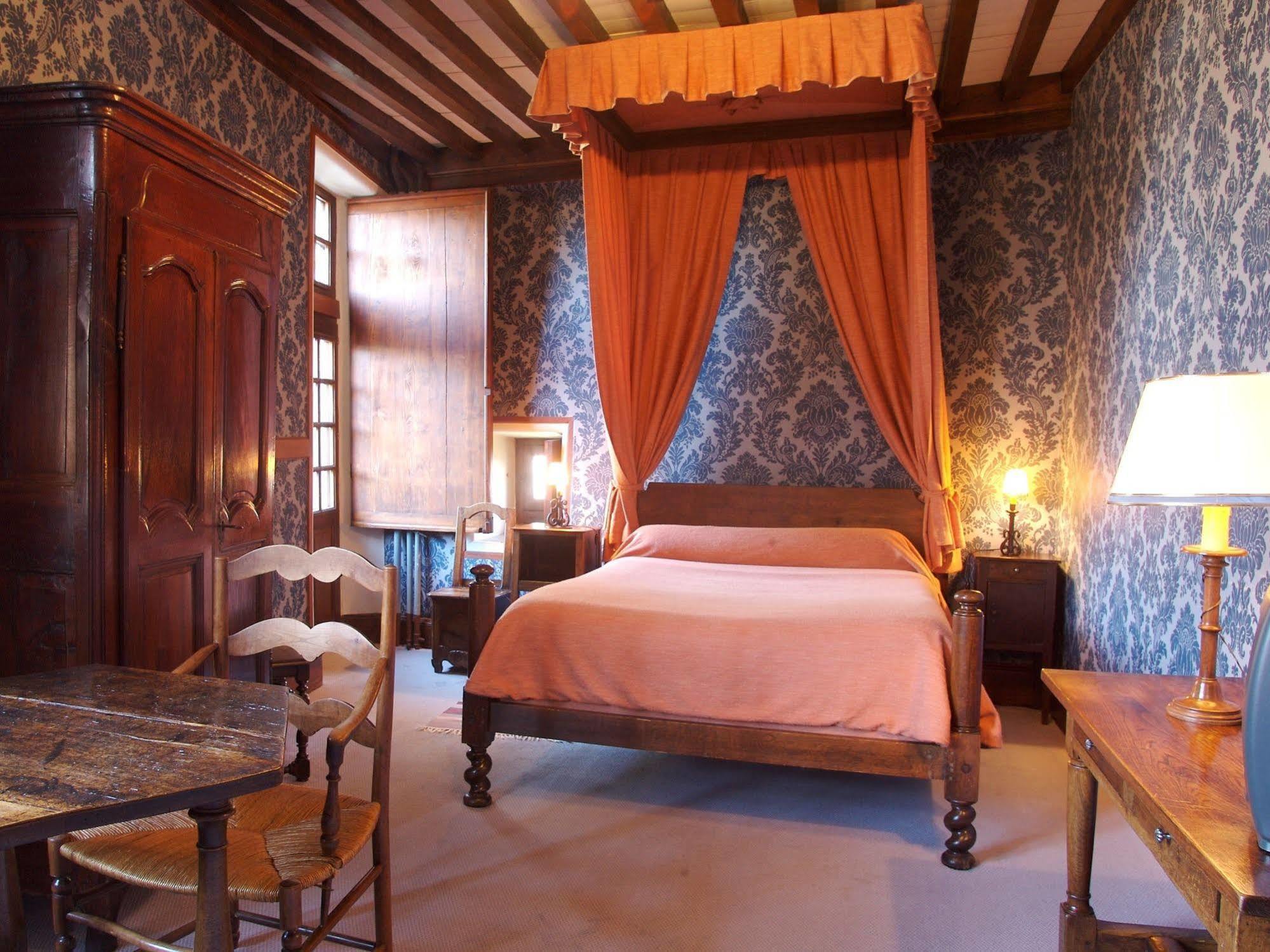 Hostellerie Du Vieux Pérouges Εξωτερικό φωτογραφία